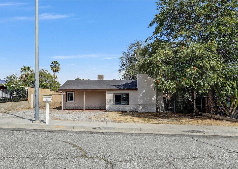 1st image of 832 N Almond Way