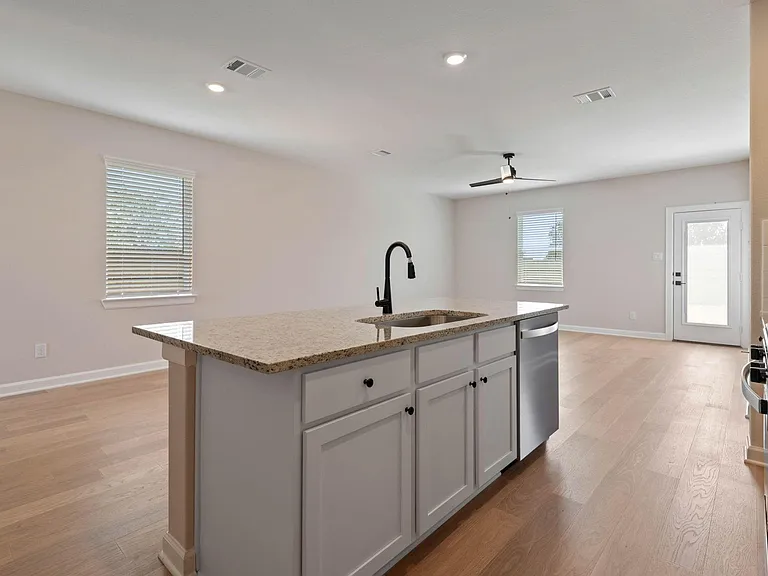 1115 Moonlight Trace Dr — Photo 7