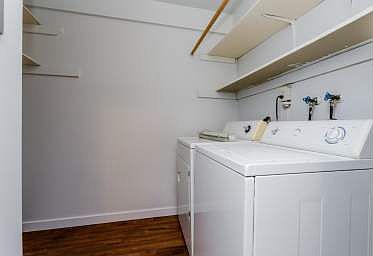 4th image of 855 W 8th Ave #344977