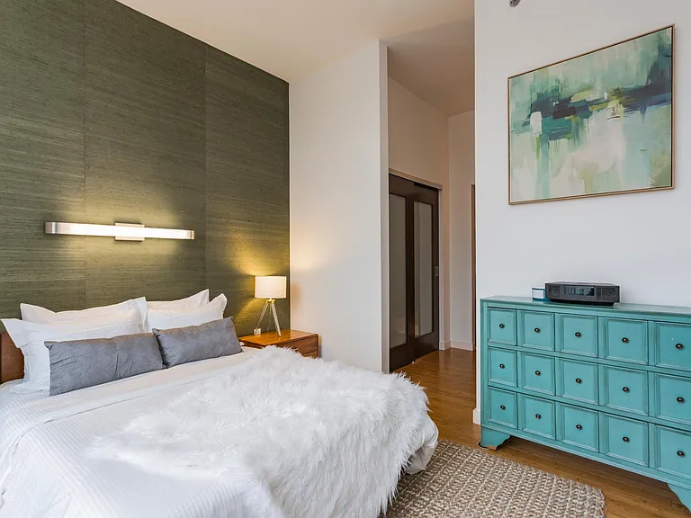 2115 Yeaman Pl #415 — Photo 30