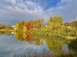 331 S Brye Rd, Ludington, MI 49431