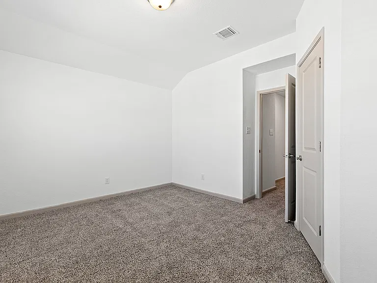 7523 Gramercy Way #101 — Photo 24