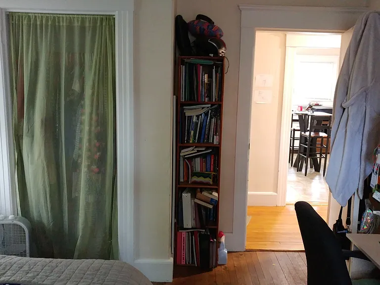 35 Kendrick Pl #2R — Photo 4