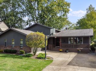 743 N Harvey St, Griffith, IN 46319