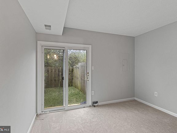 5th image of 7903 Hugh Mullen Dr
