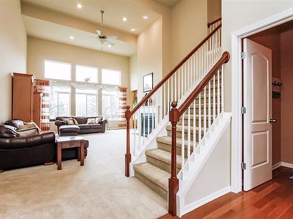 5th image of 4725 Meridian Ct