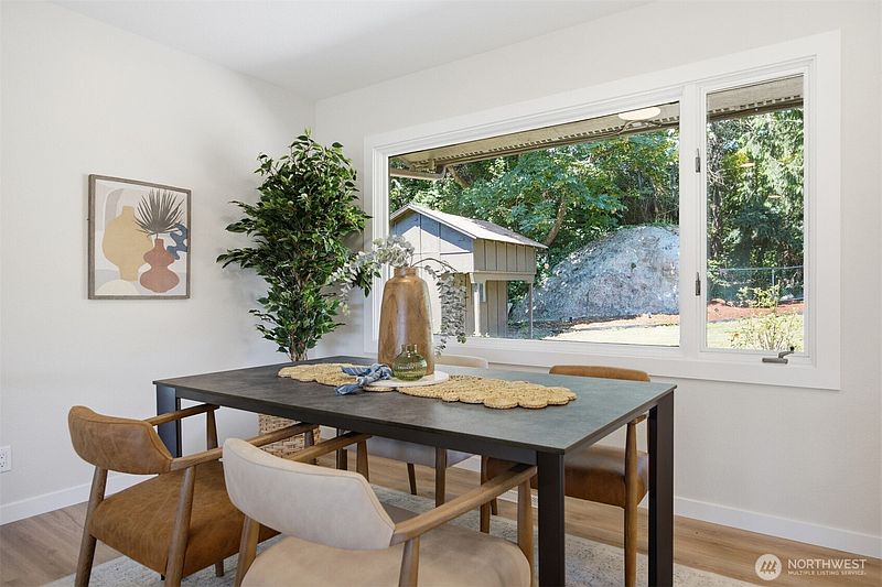 4th image of 4311 King Avenue