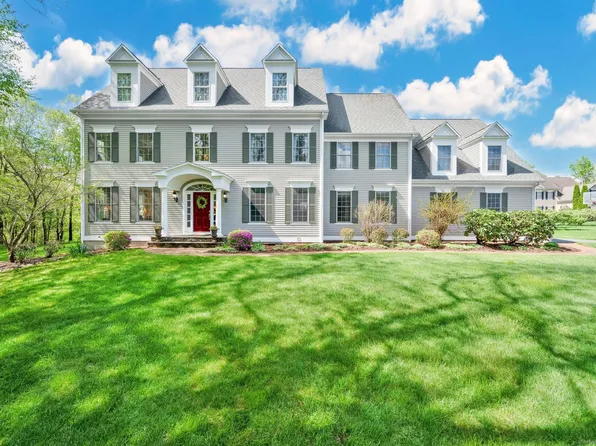 54 Sheffield Lane, Avon, CT 06001