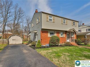 2246 Barrington Rd, Bethlehem, PA 18018