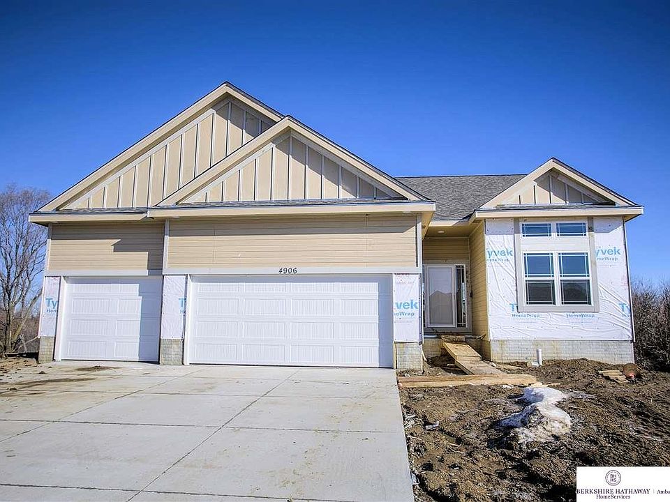 1st image of 4906 Birchwood Dr