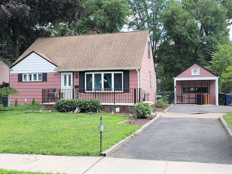 2nd image of 1260 Oxford Ave