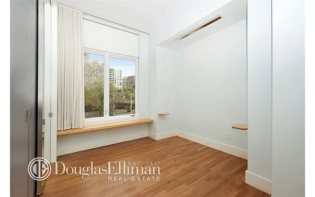 Sold by Douglas Elliman | media 8