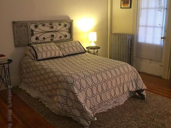 5th image of 17 Englewood Ave #6