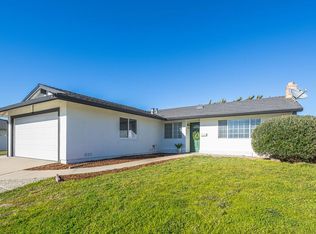 282 W Alvin Dr, Salinas, CA 93906