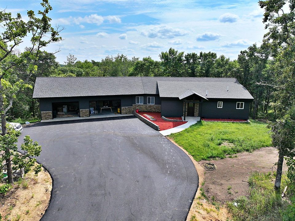 1st image of 16435 204th St