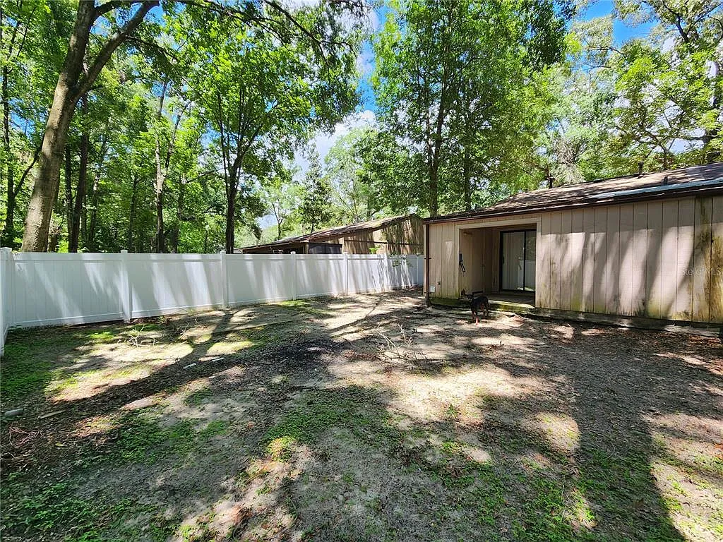3 bed, 2.0 bath, 880 sqft, $1,550 — Photo 4