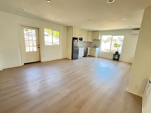 2776 Sydney Way Photo 1