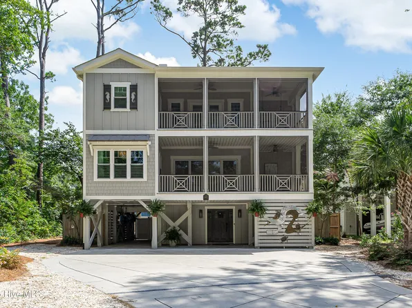 2803 W Yacht Drive, Oak Island, NC 28465