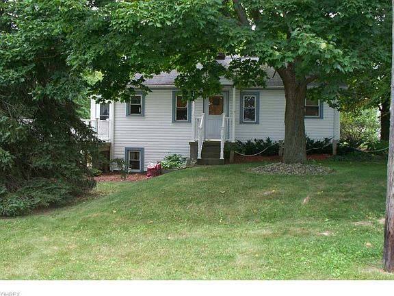 4th image of 3436 Shadyside Dr