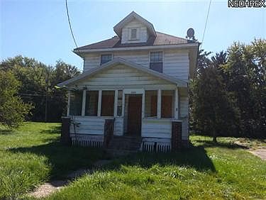 1st image of 1519 Stewart Ave