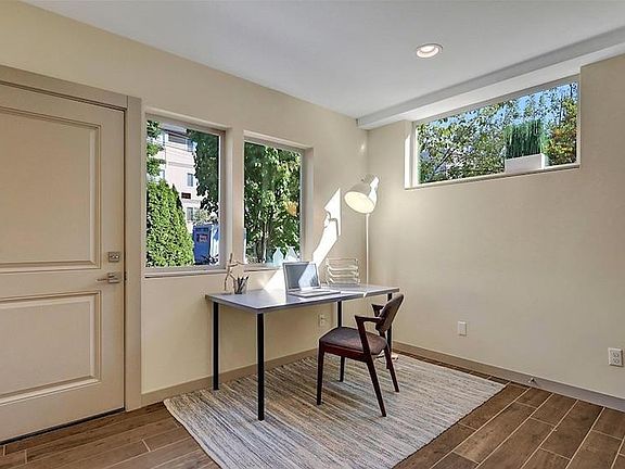 3rd image of 709 15th Ave Unit A