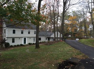 29 Helena Dr, Chappaqua, NY 10514