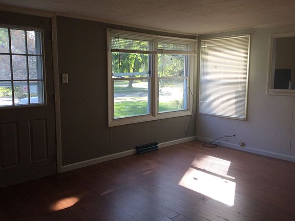 2nd image of 3004 N Church St