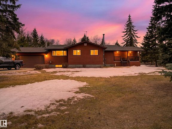 2nd image of 52009 Range Rd #214-146