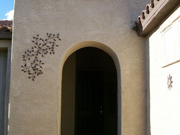 3rd image of 12368 W RUNNING DEER Court