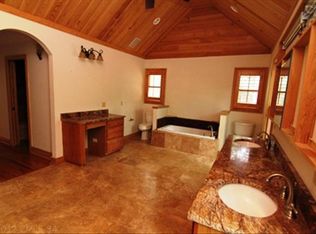 100 Captain Lowman Rd, Chapin, SC 29036