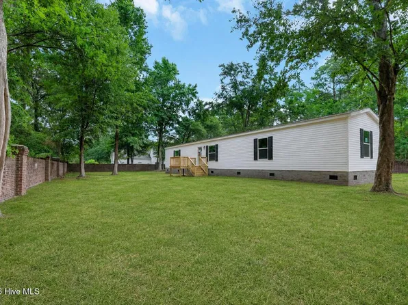 9180 Central Boulevard SE, Winnabow, NC 28479