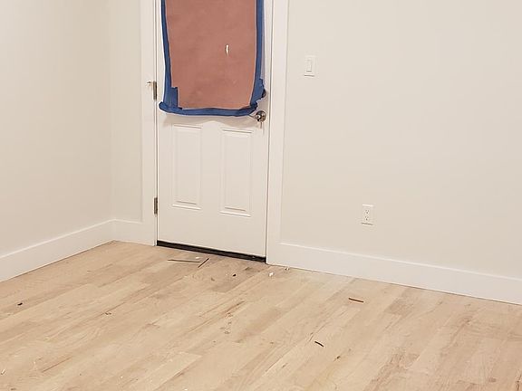 5th image of 636 Faile St #1B