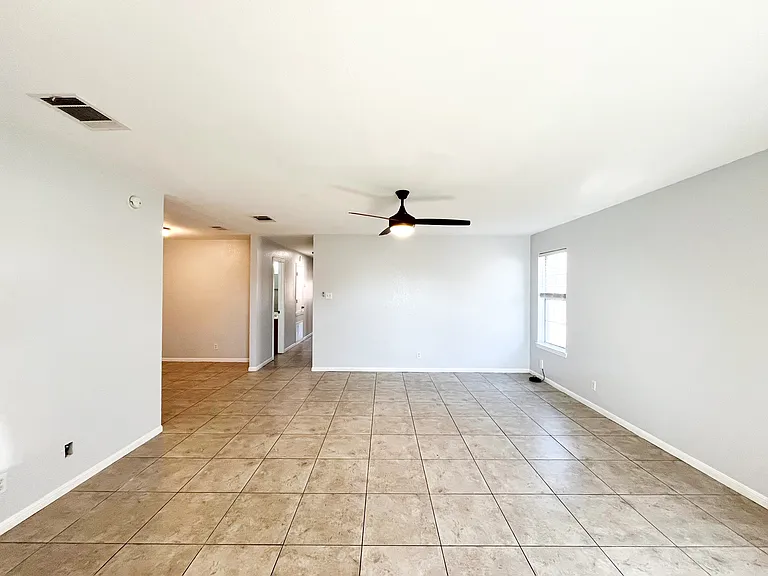 2603 Edgefield St #B — Photo 3
