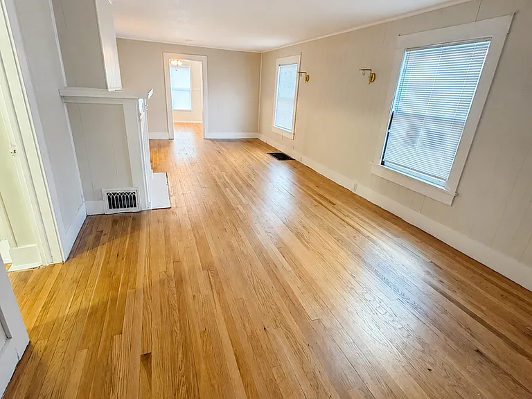 2410 W Douglas Ave — Photo 1