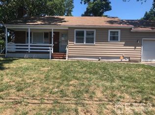 85 N Lawrence Ave, Somerset, NJ 08873