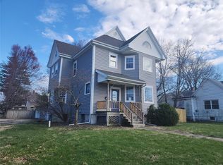 722 N Monroe St, Litchfield, IL 62056