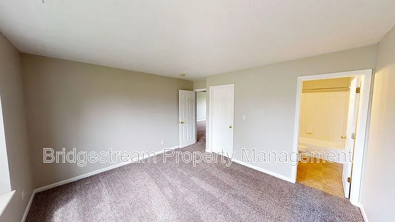 3 bed, 2.0 bath, 1304 sqft, $1,525 — Photo 4