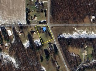 107 Red Line Rd, Kennerdell, PA 16374