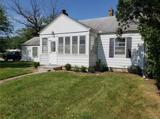 28720 7 Mile Rd, Livonia, MI 48152