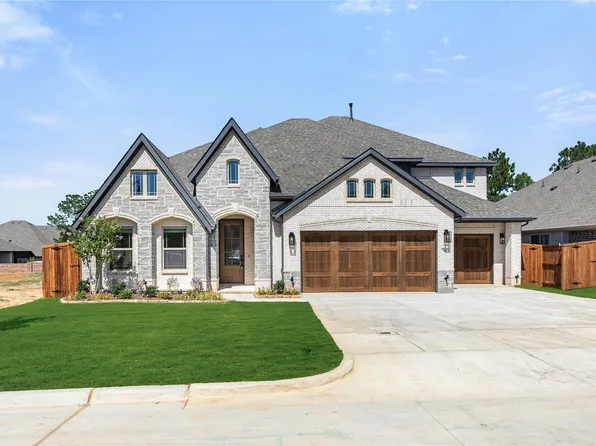 3803 Grace Park Ln, Bedford, TX 76021