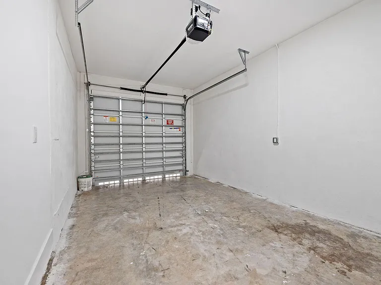 1355 NW 42nd St #1355 — Photo 23