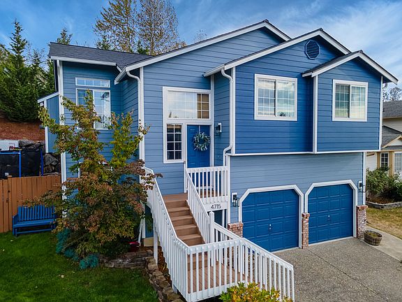 3rd image of 4715 30th Ave NE