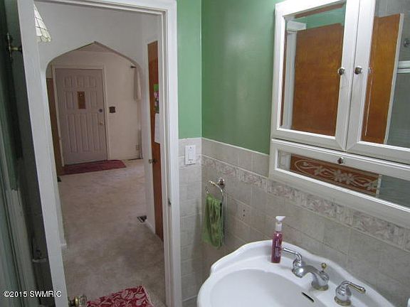 2nd image of 95 31st St N