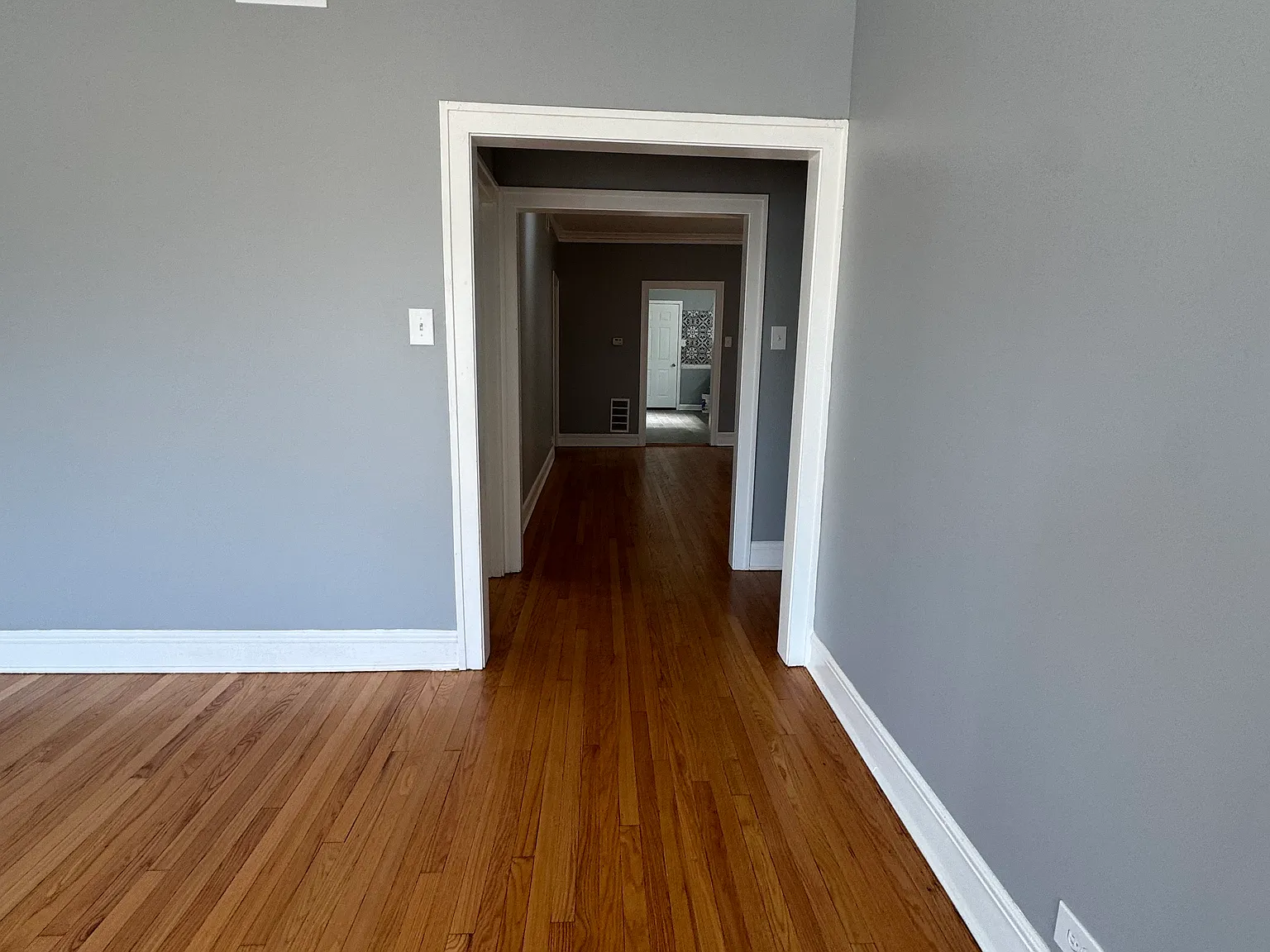 2 bed, 1250 sqft, $2,000 — Photo 4