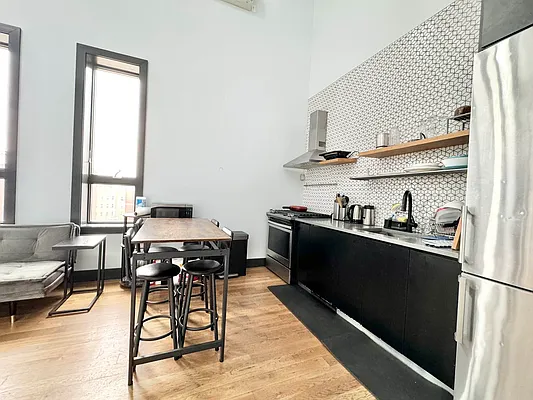 Rented by Pear NYC LLC | media 7