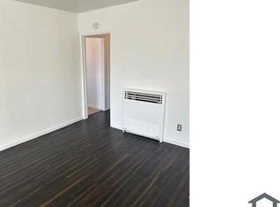1980 Chestnut Ave #3, Long Beach, CA 90806