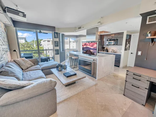 110 Washington Avenue #2409, Miami Beach, FL 33139