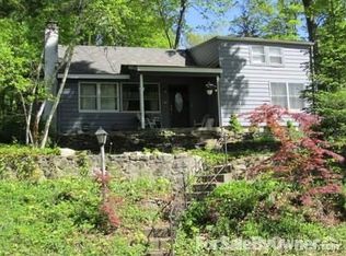 50 Hilltop Trl, Sparta, NJ 07871