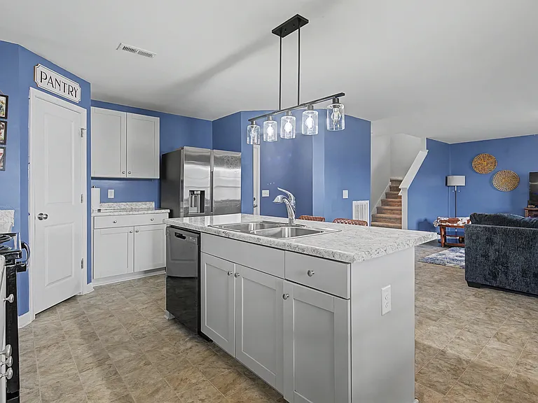 21 Terrier Ct — Photo 12