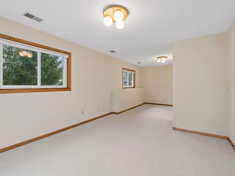 3645 Lyric Ave — Photo 8